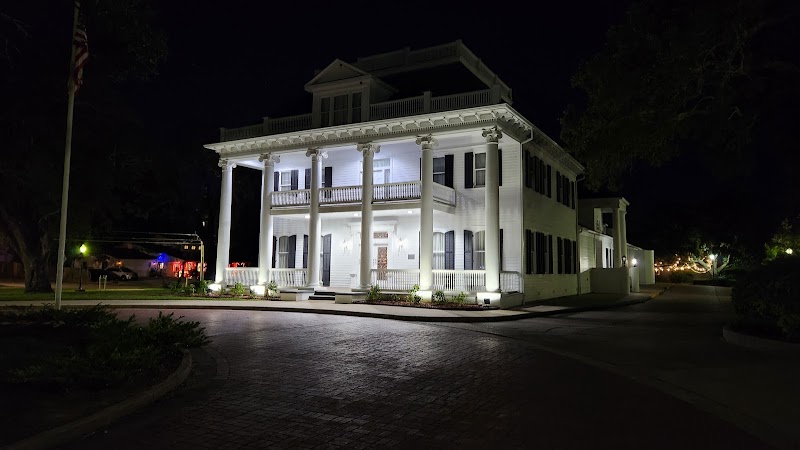 Bradford-O'Keefe Funeral Home - Ocean Springs funeral home in Ocean Springs, MS