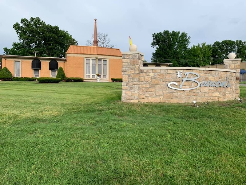 Baucom's Life Celebration funeral home in Jennings, MO