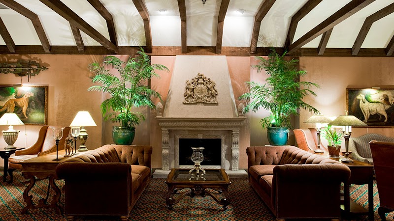 Wujek-Calcaterra & Sons - Sterling Heights funeral home in Sterling Heights, MI