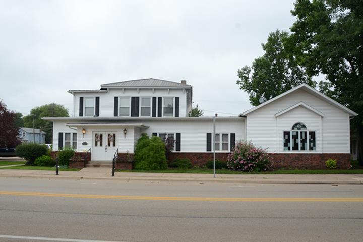Lemke Funeral Homes funeral home in Maquoketa, IA