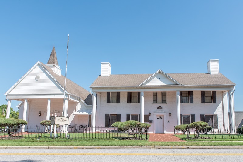 Moore's Chapel Funeral Home funeral home in Fayetteville, AR