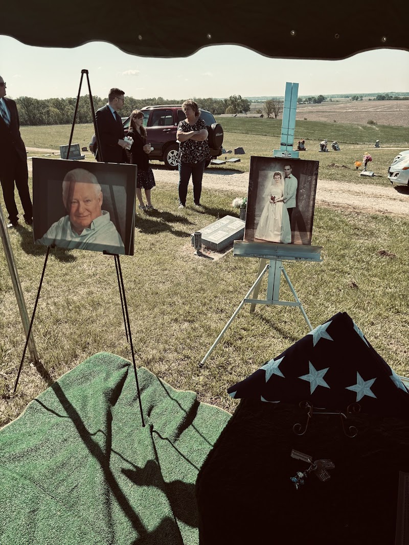 Piper Funeral Home funeral home in Iowa Falls, IA