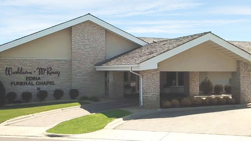 Washburn-McReavy Edina Chapel funeral home in Edina, MN