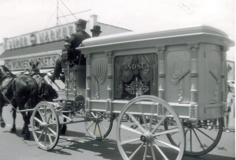 Lindsey Funeral Home funeral home in Paducah, KY