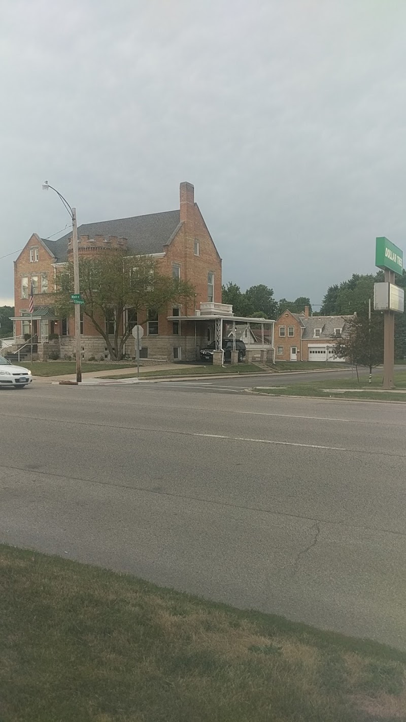 Kibler-Brady-Ruestman Memorial Home funeral home in Bloomington, IL