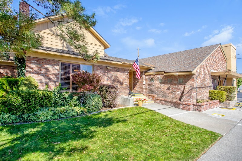 Walton's Colonial Mortuary funeral home in Reno, NV