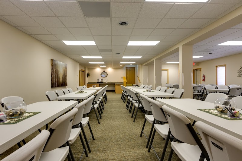 Glende-Nilson Funeral Home & Cremation Services funeral home in Fergus Falls, MN