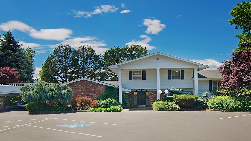 Chapel of the Valley funeral home in McMinnville, OR
