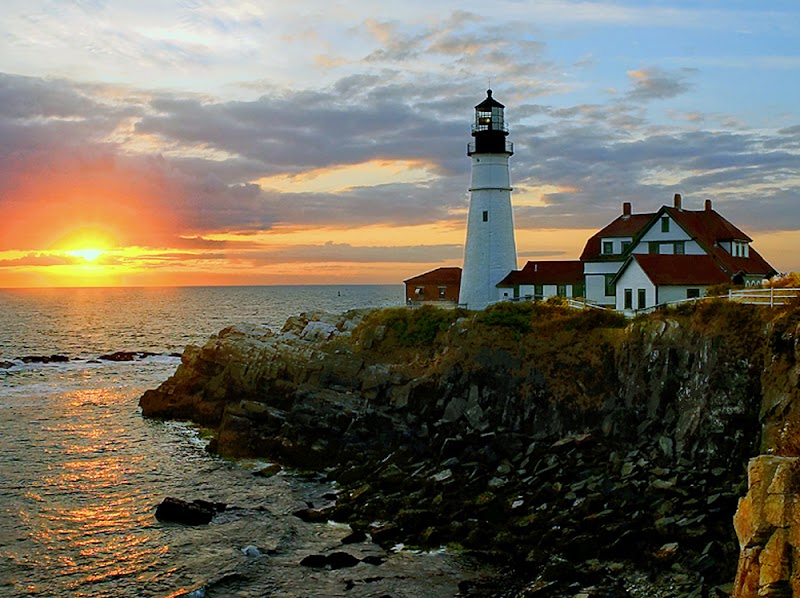 Portland Cremation Services funeral home in Portland, ME