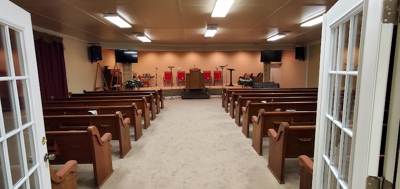 Newman Mortuary funeral home in Ozark, AL