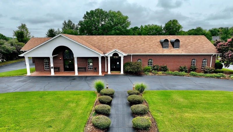 Smith Family Funeral Homes Conway Chapel funeral home in Conway, AR