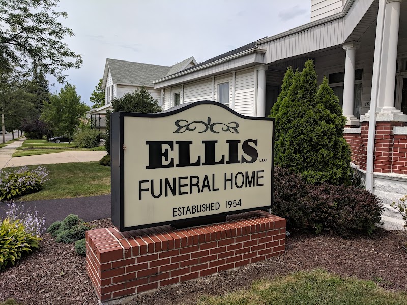 Ellis Funeral Home funeral home in Fort Wayne, IN
