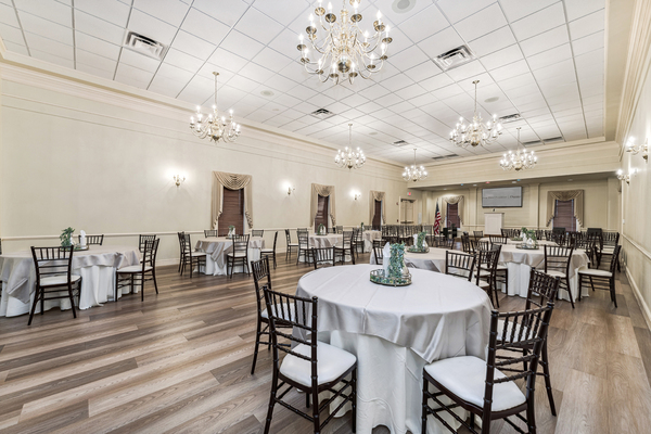 Shannon Rufe Snow Funeral Chapel funeral home in Watauga, TX