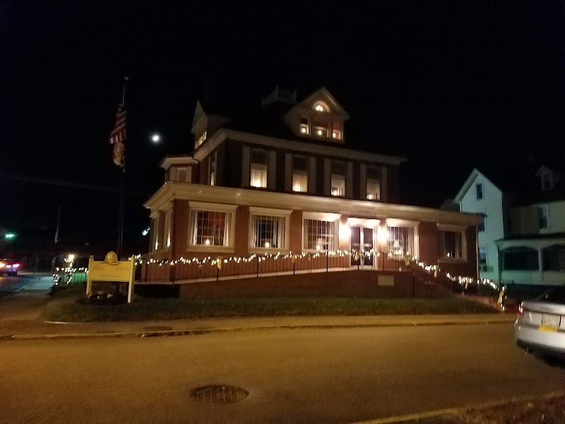 Thomas Funeral Home funeral home in Cambridge, MD