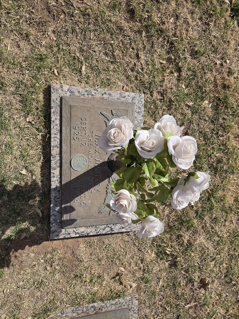 Sunset Memorial Gardens & Funeral Home funeral home in Donna, TX