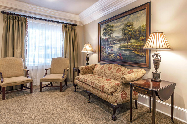 Ridout's Valley Chapel funeral home in Homewood, AL