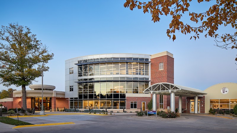 Rodriguez Memorial Chapel funeral home in Seward, NE