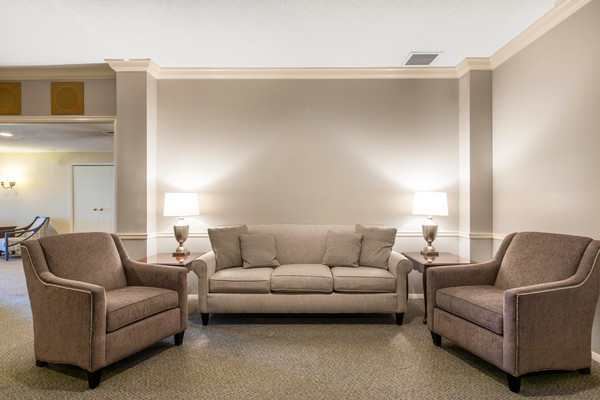 Harry J Will Funeral Homes funeral home in Livonia, MI