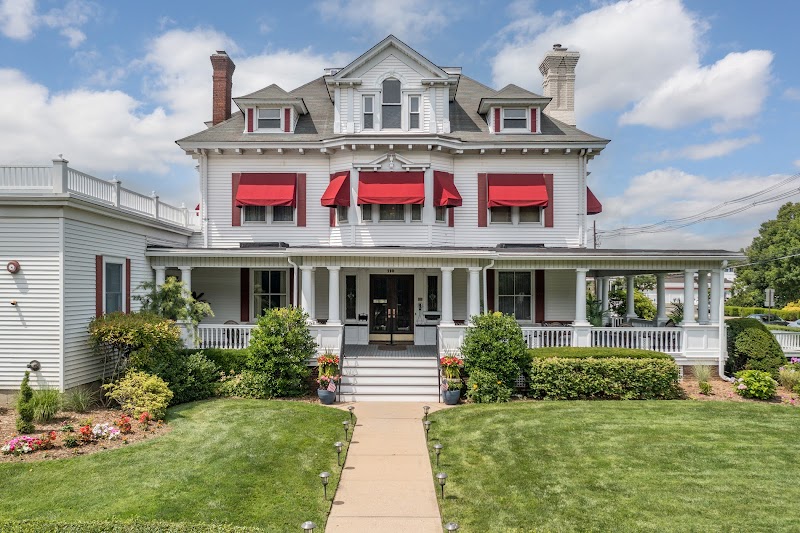 Hungerford & Clark Funeral Home funeral home in Freeport, NY