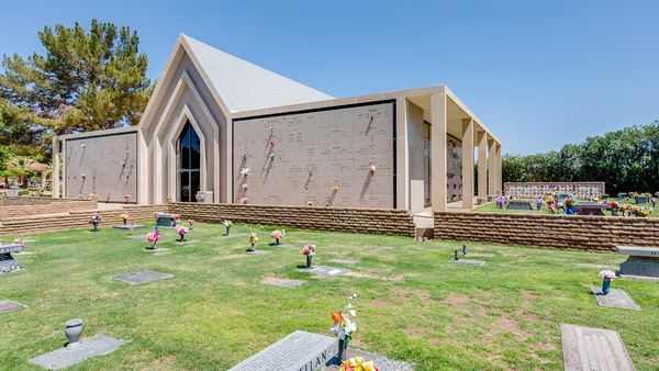 Thompson Funeral Chapel funeral home in Chandler, AZ