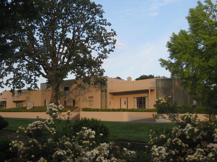 Virgil T. Golden Funeral Service funeral home in Salem, OR