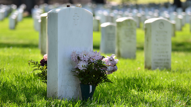 Evergreen Funeral Home & Wisconsin Cremation Services funeral home in Eau Claire, WI