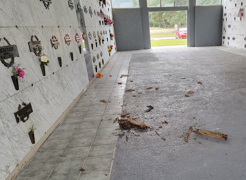 Royal Palm North Funeral Chapel & Memorial Parks