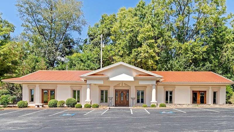 Clark Legacy Center funeral home in Frankfort, KY