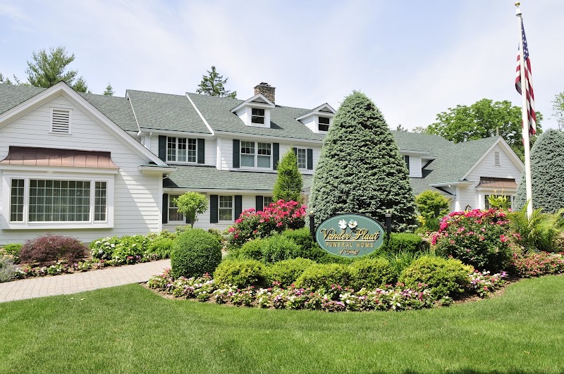 Vander Plaat Memorial Home funeral home in Wyckoff, NJ