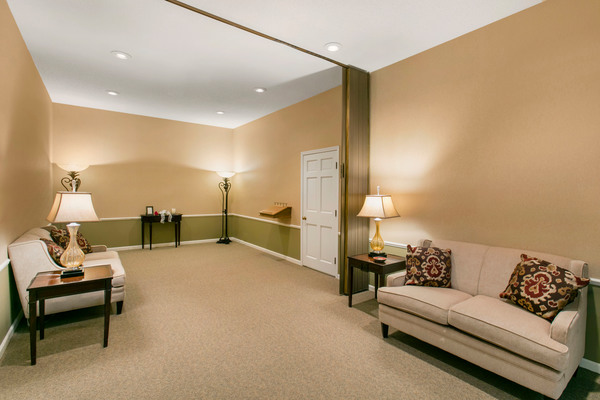 Scottsbluff Memorial Chapel funeral home in Scottsbluff, NE