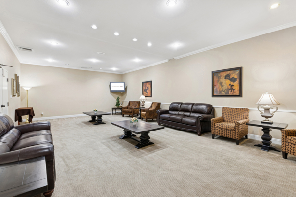 Stricklin/Snively Mortuary funeral home in Long Beach, CA