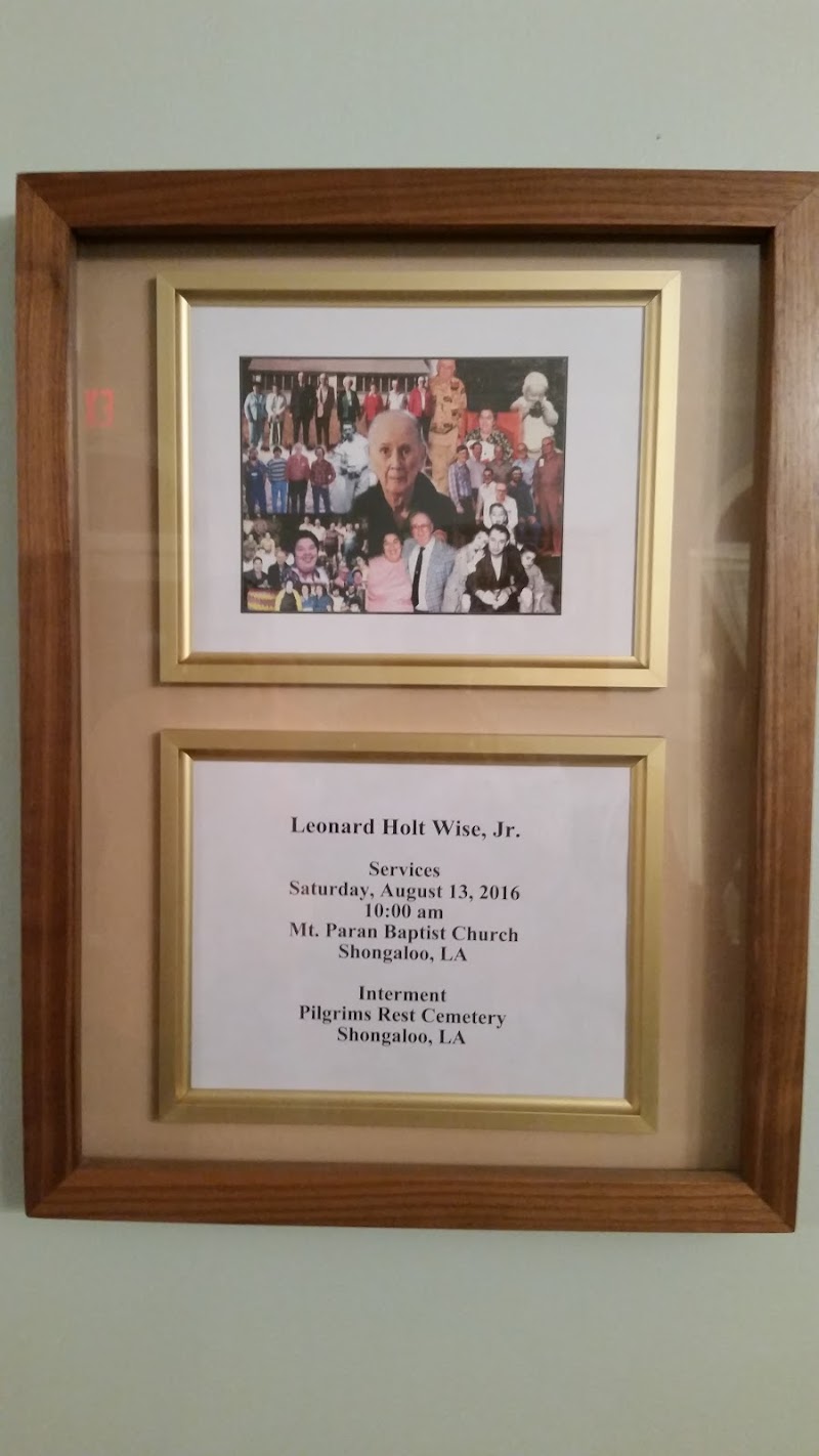 Bailey Mortuary funeral home in Springhill, LA