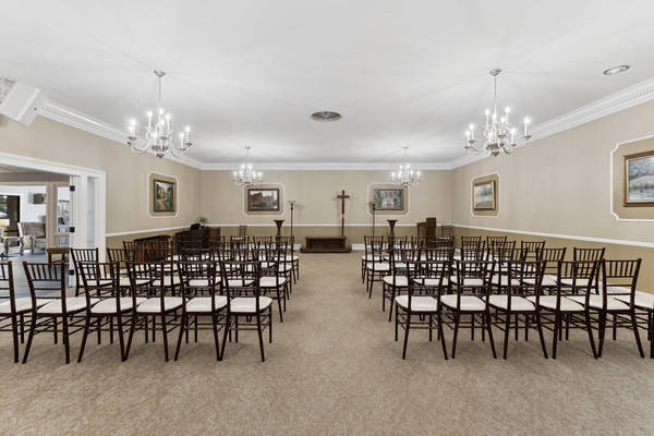 Gorsline Runciman Tiffany Chapel funeral home in Lansing, MI