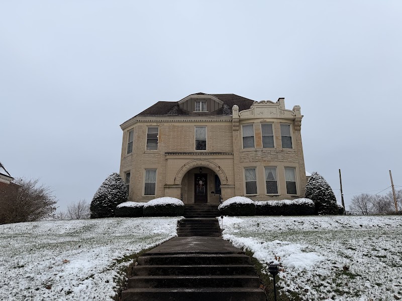 Tucker Funeral Home funeral home in Georgetown, KY