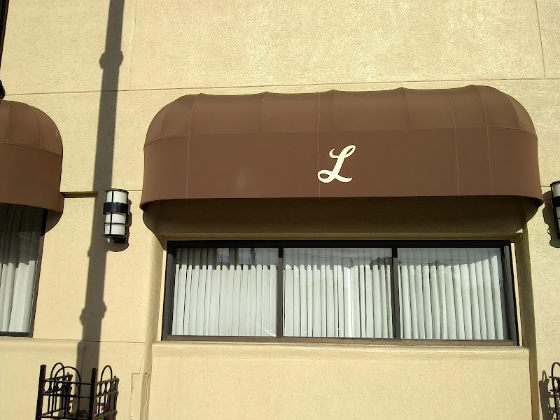 Leak & Sons Funeral Home funeral home in Chicago, IL