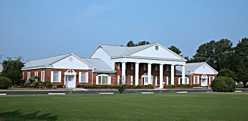 Roller-McNutt Funeral Home Conway funeral home in Conway, AR