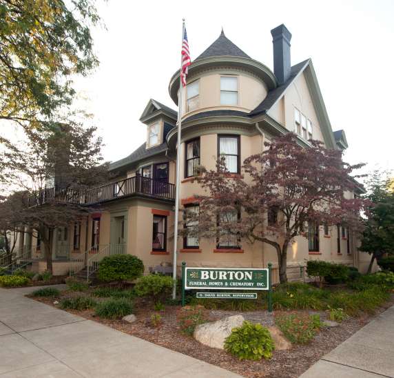 Burton Quinn-Scott Cremation & Funeral Services - Erie funeral home in Erie, PA