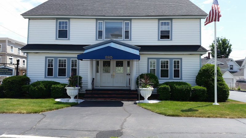 Young Memorial Chapel funeral home in Hooksett, NH