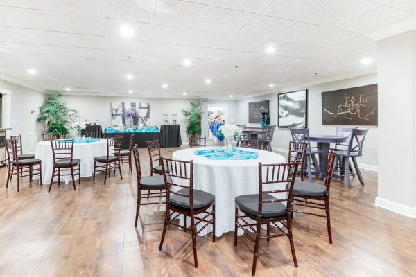 Woodlawn-Roesch-Patton Funeral Home & Memorial Park funeral home in Nashville, TN