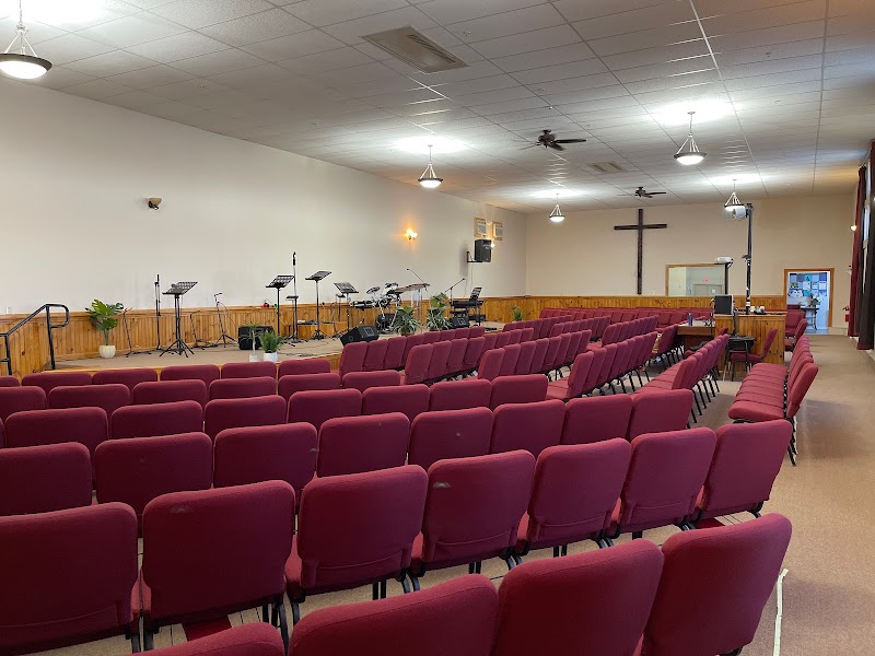 Gardiner Memorial Chapel funeral home in Gardiner, ME