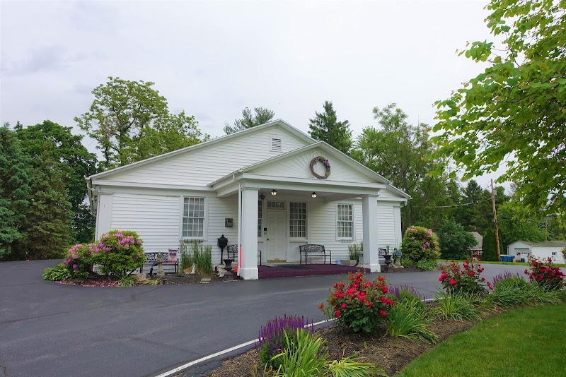 Dailey Funeral Home funeral home in Covington Township, PA