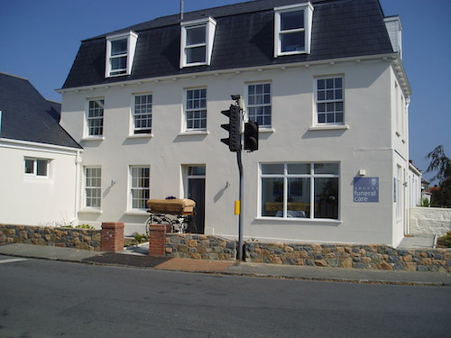 Guernsey Funeral Chapel funeral home in Guernsey, WY