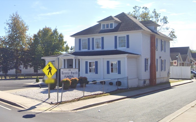 Bennie Smith Funeral Home - Easton