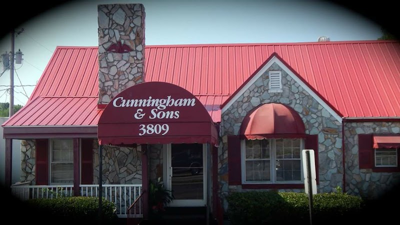 Cunningham & Sons Mortuary funeral home in Fayetteville, NC