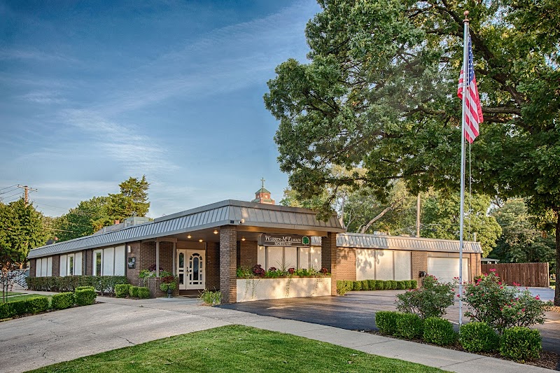 Warren-McElwain Mortuary funeral home in Lawrence, KS