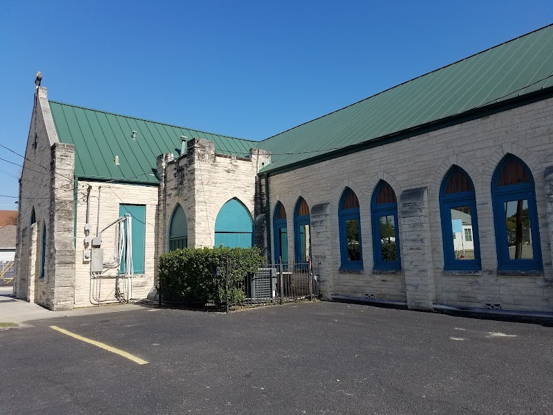 Puente & Sons Funeral Chapels - South funeral home in San Antonio, TX